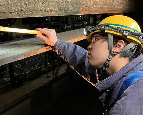 現在はどのようなお仕事をされているのでしょうか。